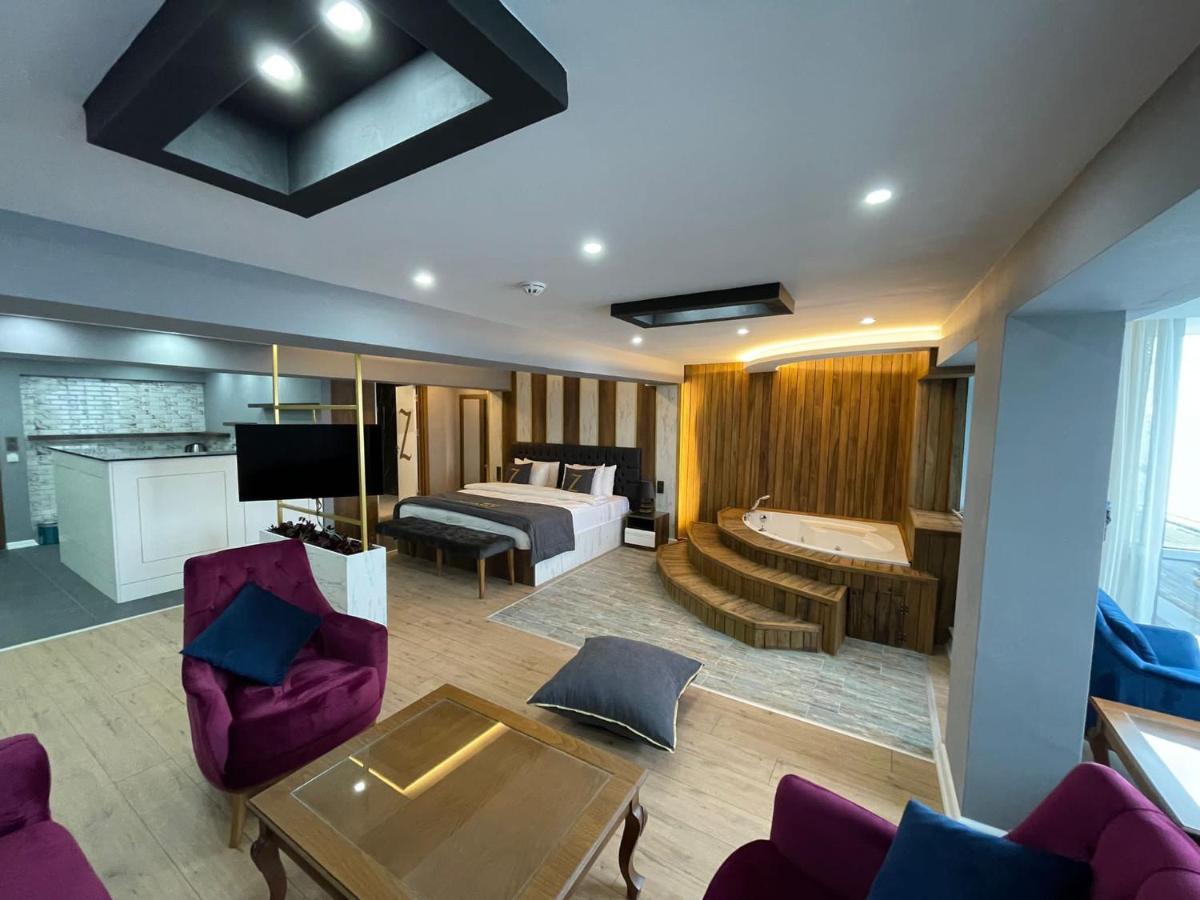 Mira Hotel Boutique Izmir Bagian luar foto
